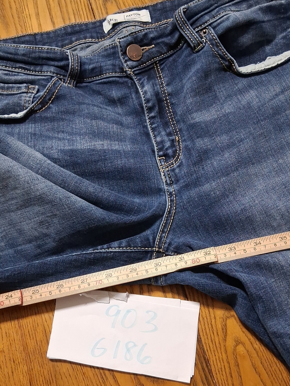 BKE Jeans Womens 32 X 31.50  BLUE PAYTON BOOTCUT KICK BOOT CUT MID RISE Used - Picture 3 of 6